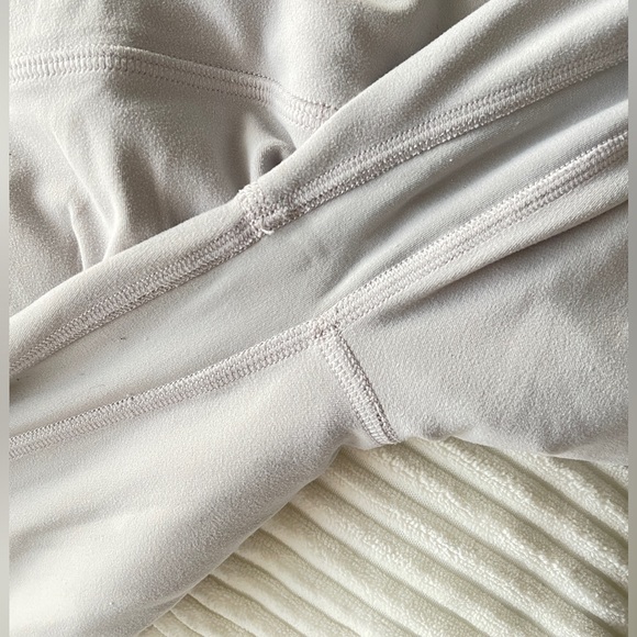 Lululemon Align Legging 28” - Picture 5 of 6